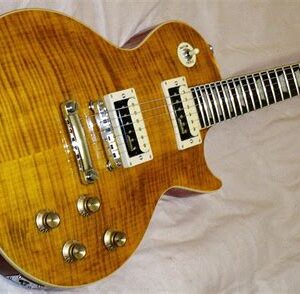 Harley Benton LP model DeLuxe Occasion